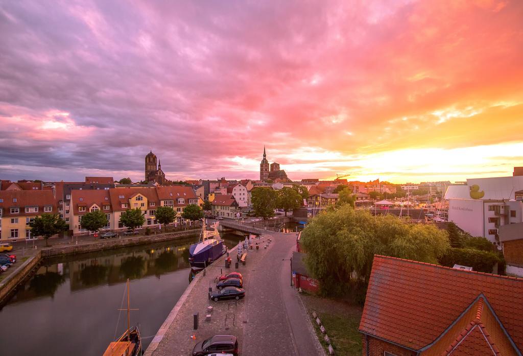 Altstadt Hotel Peiss Stralsund Eksteriør bilde