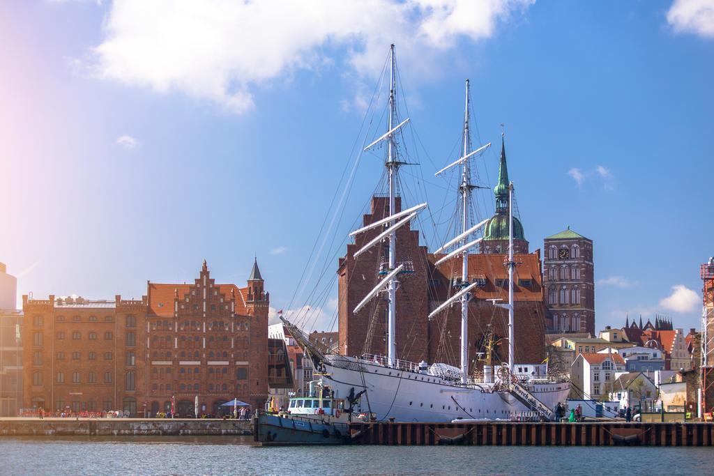 Altstadt Hotel Peiss Stralsund Eksteriør bilde